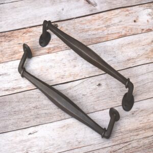 Rustic Iron Barn Door Pull Handle with Hand-Forged Design