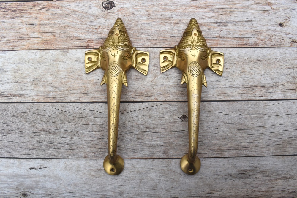 DSC_0682 Handmade Brass Ganesha Door Handle Pair – Elephant Antique Temple Door Pull Hardware for Home & Pooja Room 2 PCS - Image 1