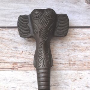 Decorative elephant trunk cast iron door handle with antique black finish for barn doors, cabinets, wardrobes, gates, and rustic farmhouse furniture.