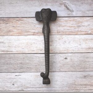 Decorative elephant trunk cast iron door handle with antique black finish for barn doors, cabinets, wardrobes, gates, and rustic farmhouse furniture.