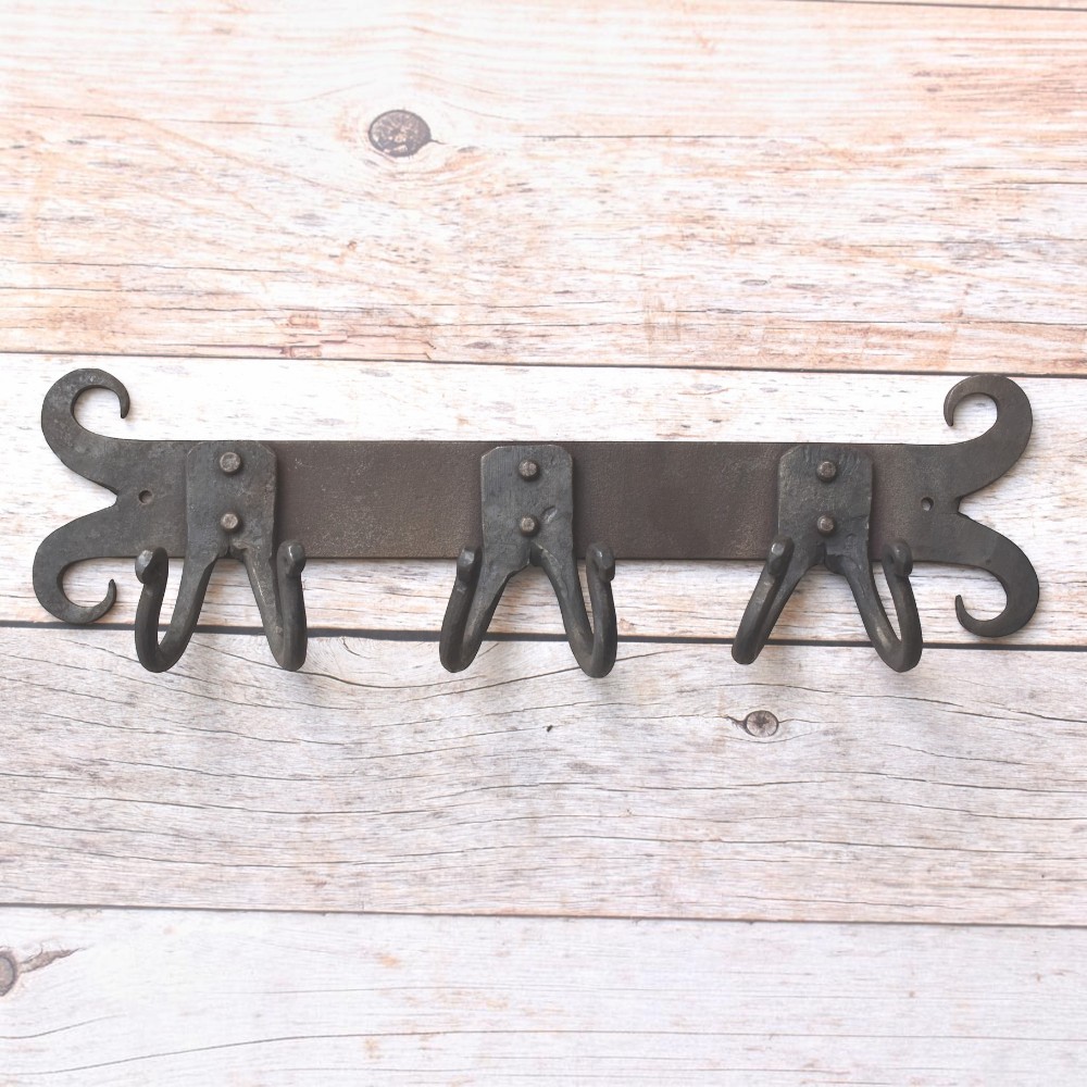 Hand Forged Iron 6 Hook Wall Coat Rack with Decorative Scroll Ends, Rustic Farmhouse Heavy Duty Wall Mounted Organizer