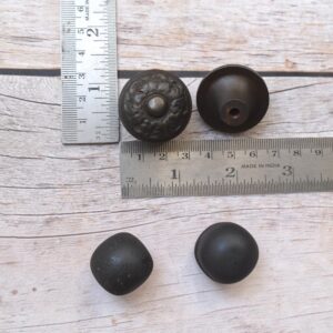 Vintage Cast Iron Floral Cabinet Knobs – Set of 10 with Mounting Screws
