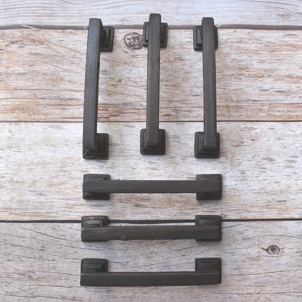 Premium black cast iron cabinet pull handles for kitchen cabinets, drawers, wardrobes, cupboards, dressers, and farmhouse furniture with modern rustic design.