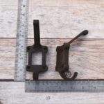 Set of 4 Cast Iron Wall Coat Hooks | Vintage Double Hooks with Decorative Backplate | Rustic Hat, Coat & Bag Hooks