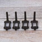Set of 4 Cast Iron Wall Coat Hooks | Vintage Double Hooks with Decorative Backplate | Rustic Hat, Coat & Bag Hooks