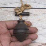 Vintage Iron Plumb Bob with String & Handle | Antique Masonry, Carpentry & Surveying Alignment Tool - Image 3