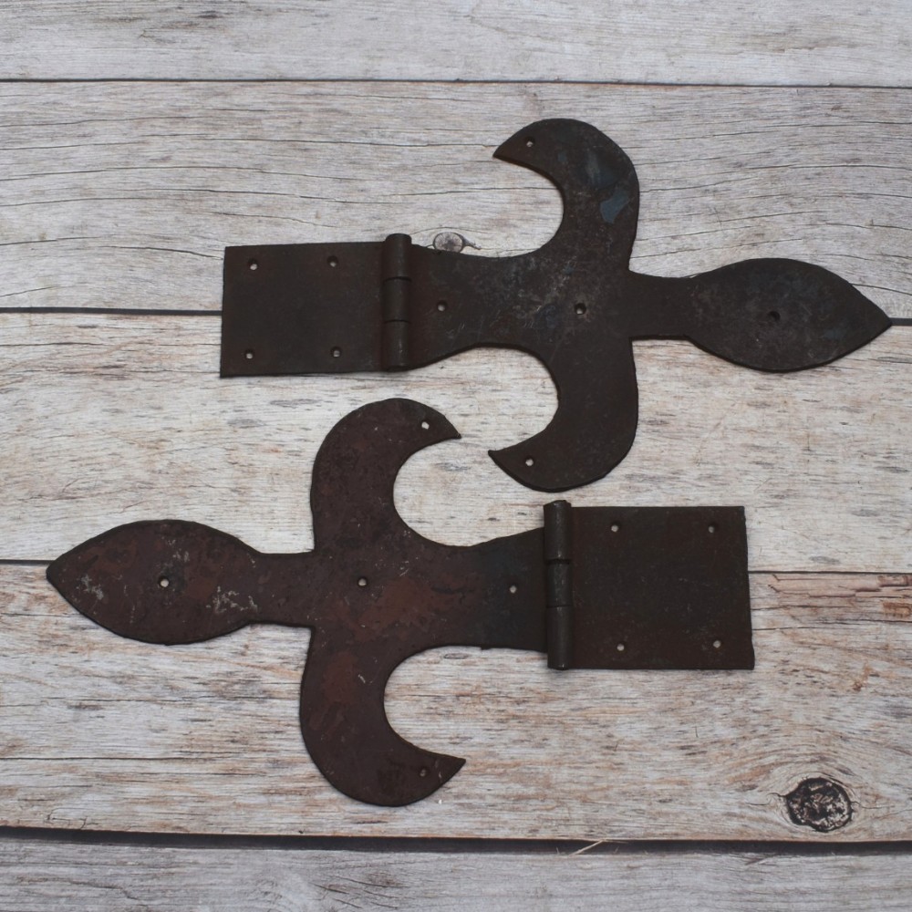 Pair of Antique Style Wrought Iron Fleur-de-Lis Strap Hinges Pair of Antique Style Wrought Iron Fleur-de-Lis Strap Hinges
