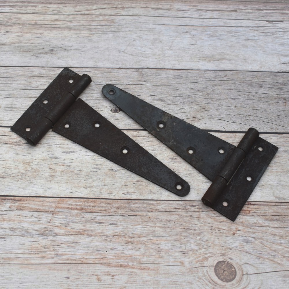 Pair of Antique Style Black Cast Iron T-Hinges (5) Pair of Antique Style Black Cast Iron T-Hinges
